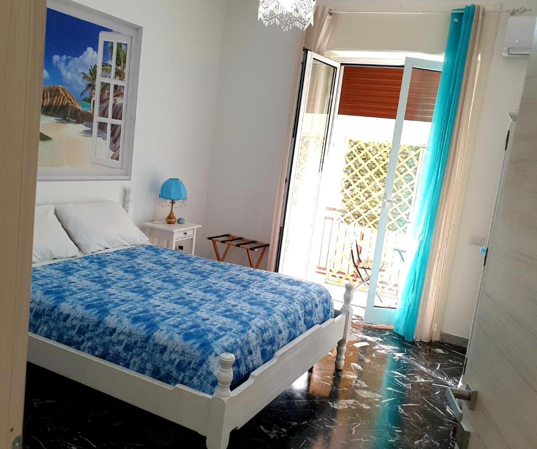 Apartament Domus Salerno Zewnętrze zdjęcie